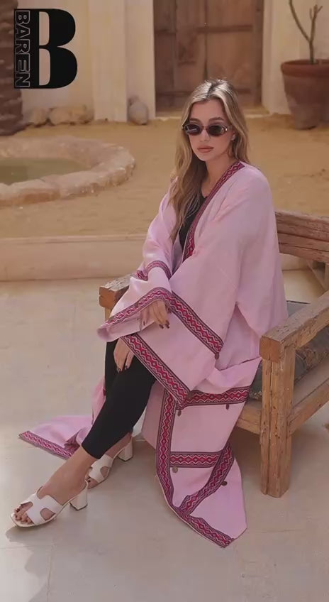 عباية مطرزة هاندميد